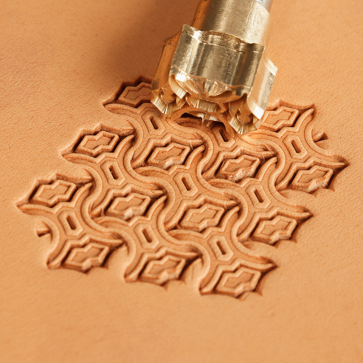 Infinity Link Brass Stamp | DIY Leathercraft Tools - ELT041